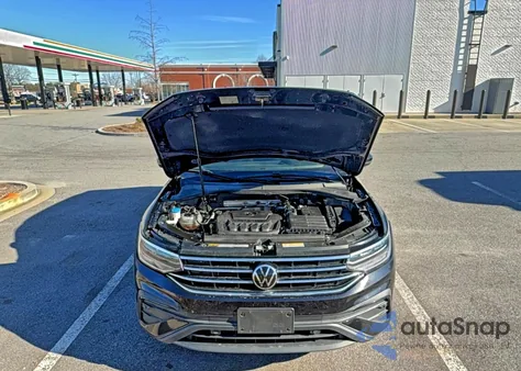 2022 Volkswagen Tiguan S z USA, uszkodzony, nr VIN 3VV0B7AXXNM057696